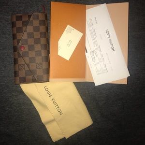 Authentic Louis Vuitton Damier Josephine wallet